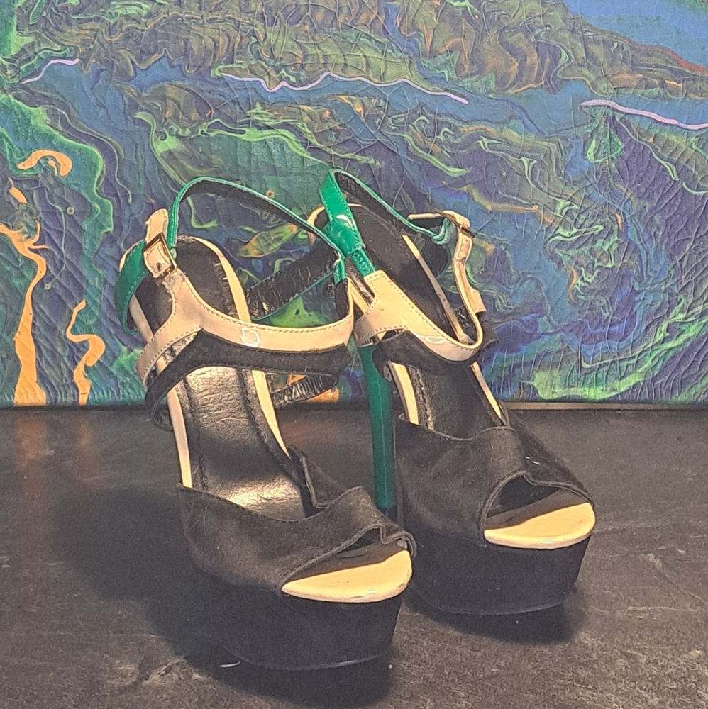 Platform Heels 🎀 - Picture 4 of 4